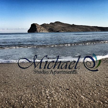 Michael Apartments Agia Marina 외부 사진