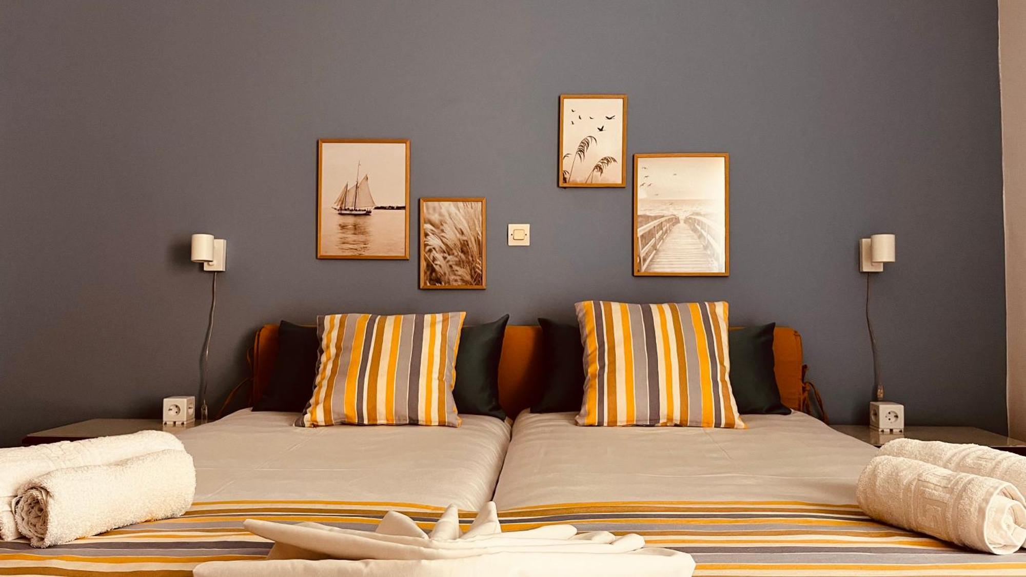 Michael Apartments Agia Marina 외부 사진